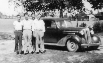 Hardin brothers about 1946
